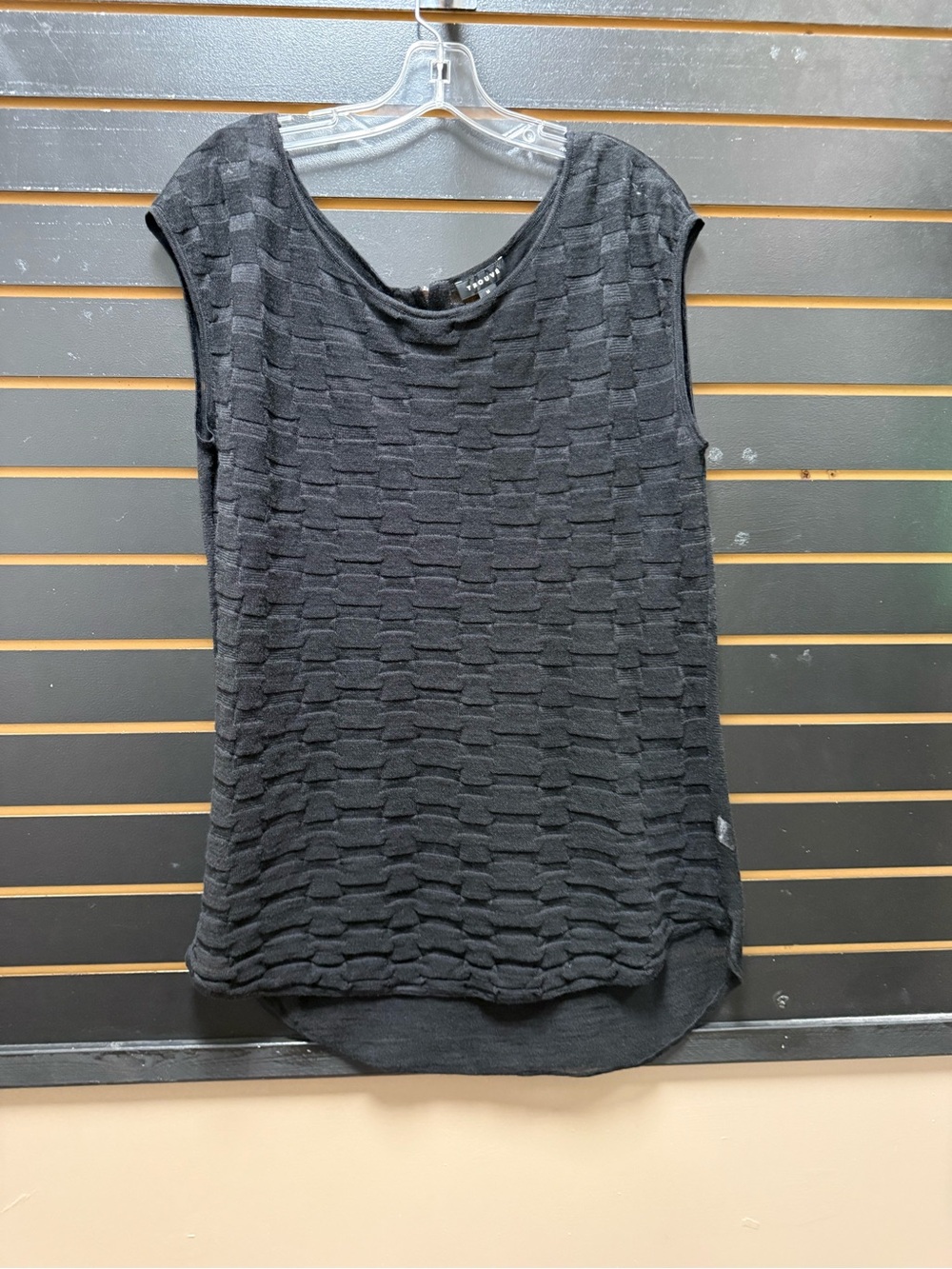 Trouvé 100% Ramie Textured Sleeveless Black Blouse Top M